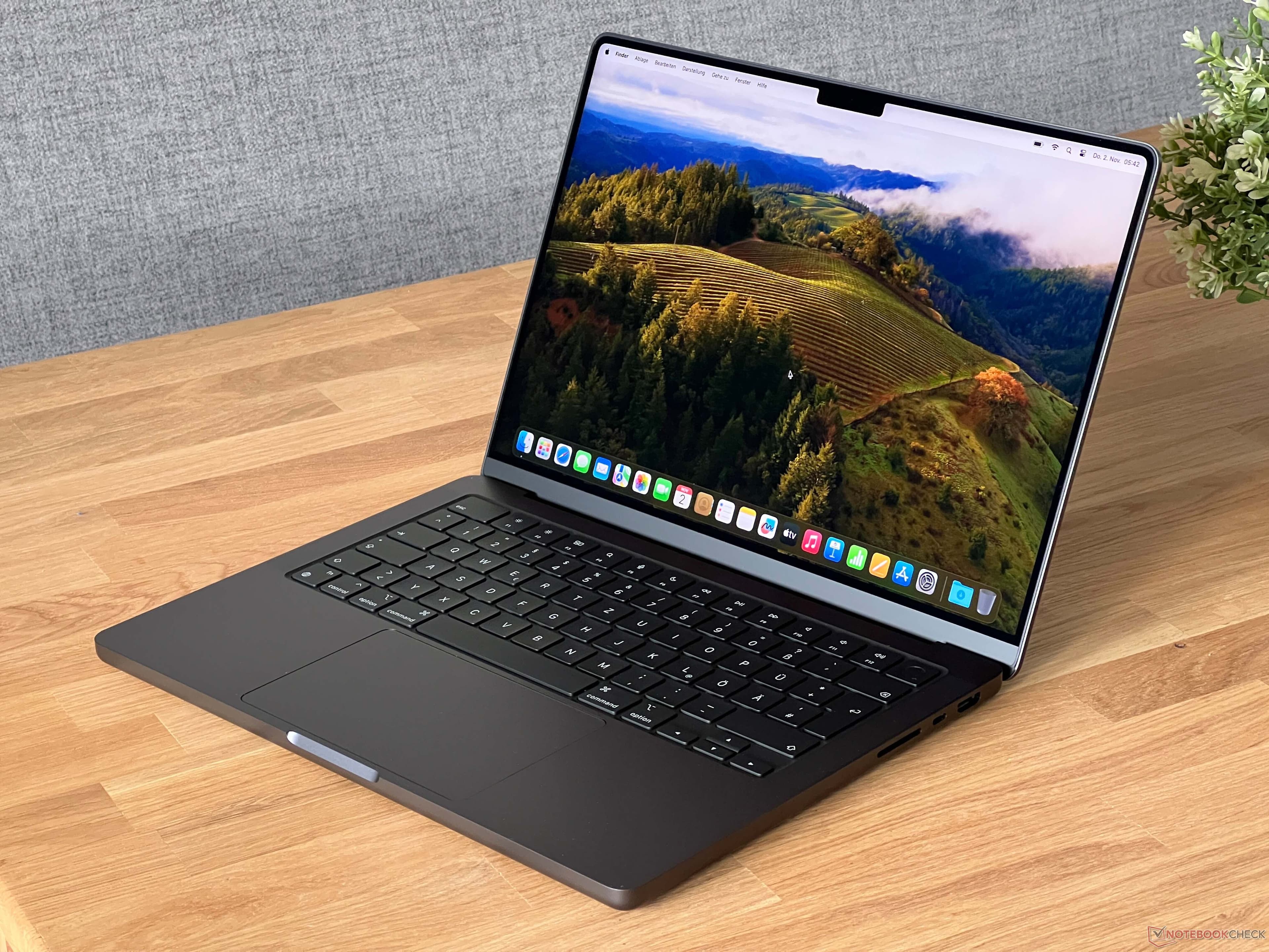 MacBook Pro 14 M3